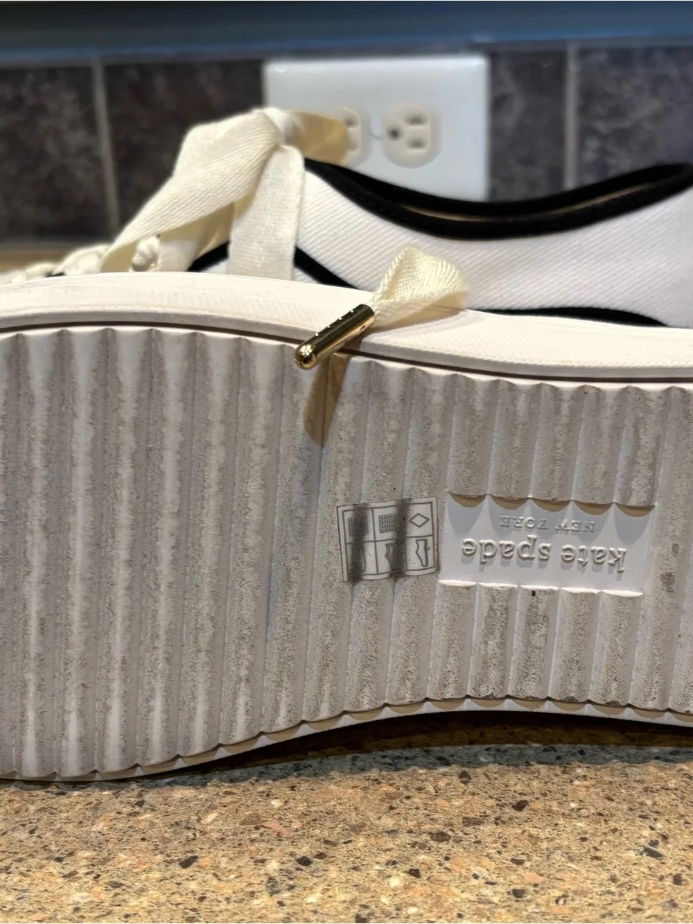 kate spade casual low